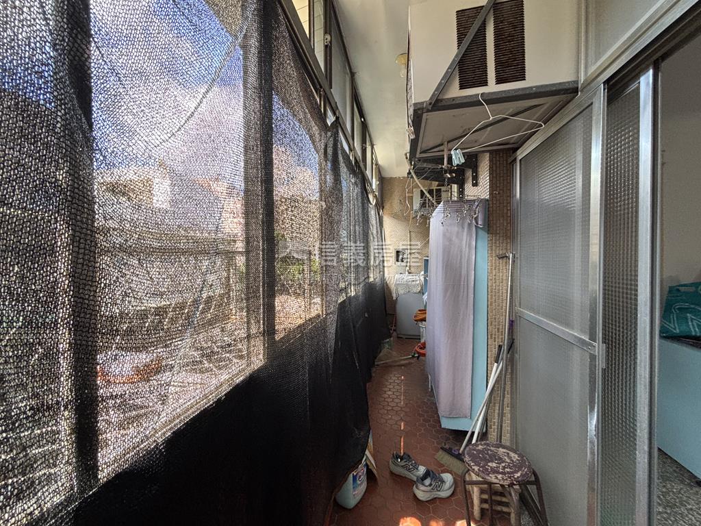 真理街稀有公寓大空間房屋室內格局與周邊環境