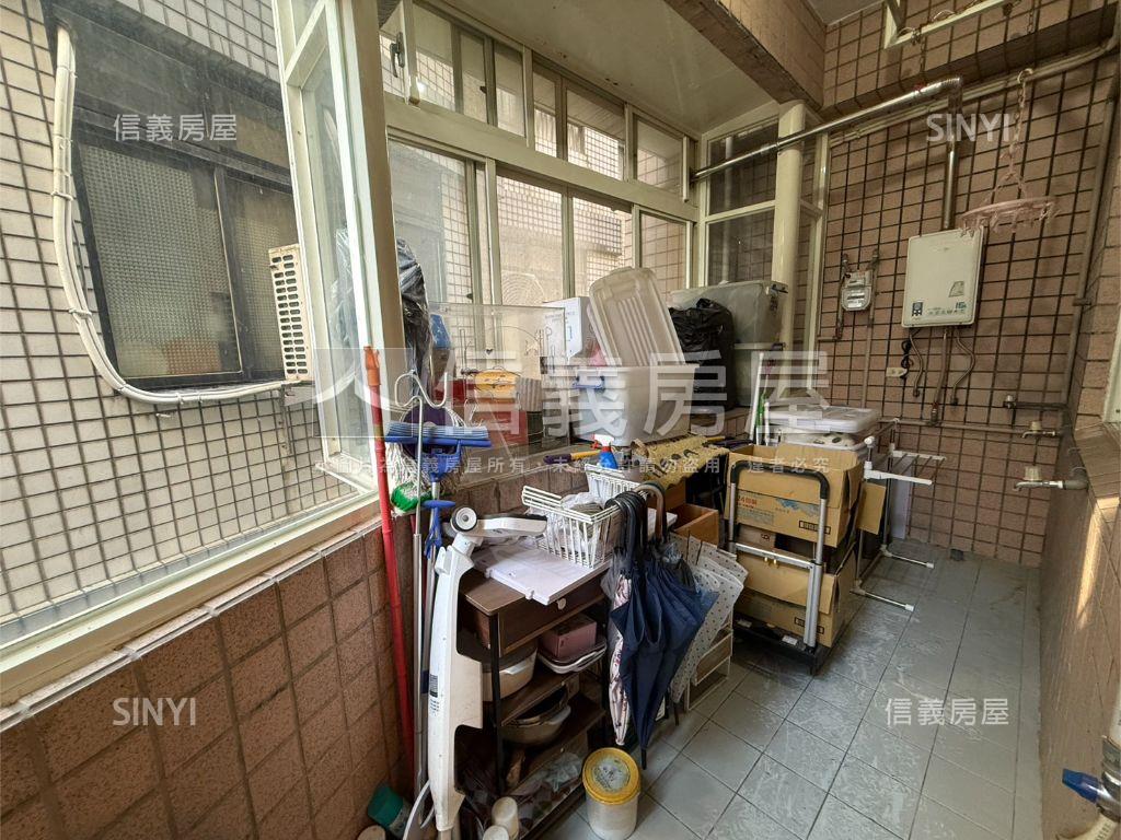 【汐止☆中興大觀】房屋室內格局與周邊環境