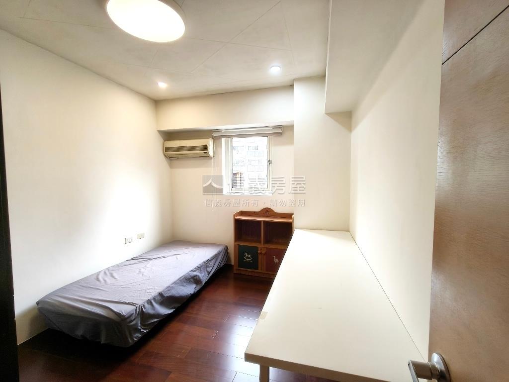 龍門附小電梯三房有管理房屋室內格局與周邊環境