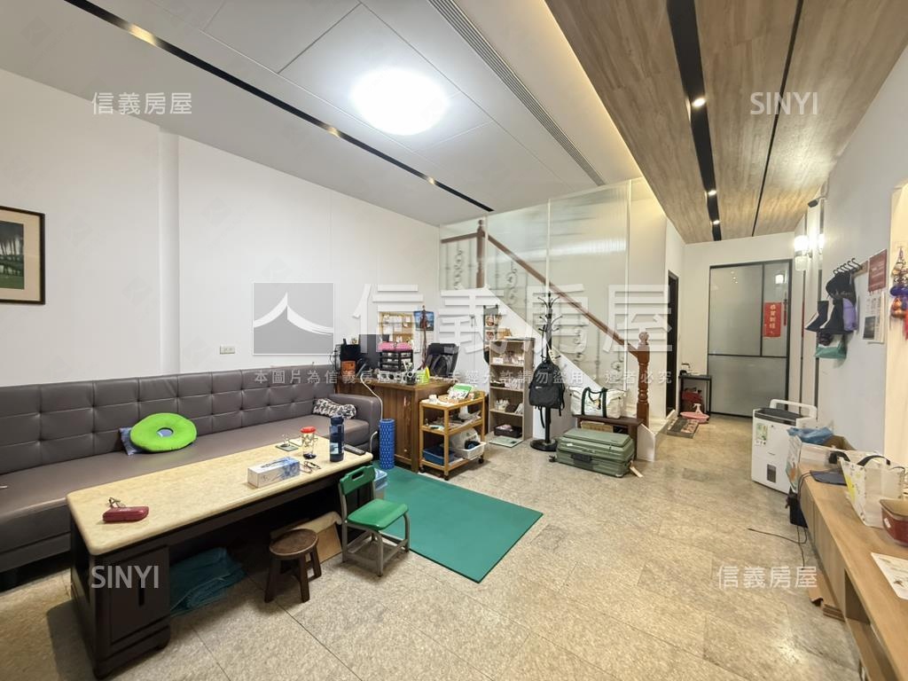 黃金雙商圈漂亮裝潢透天房屋室內格局與周邊環境