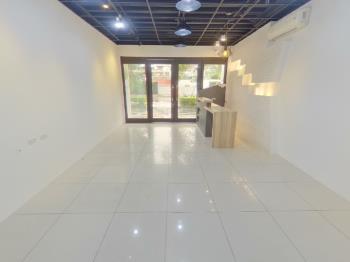 洲子洋賺錢金店面