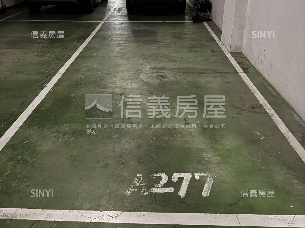宏國青山舒適車位房屋室內格局與周邊環境