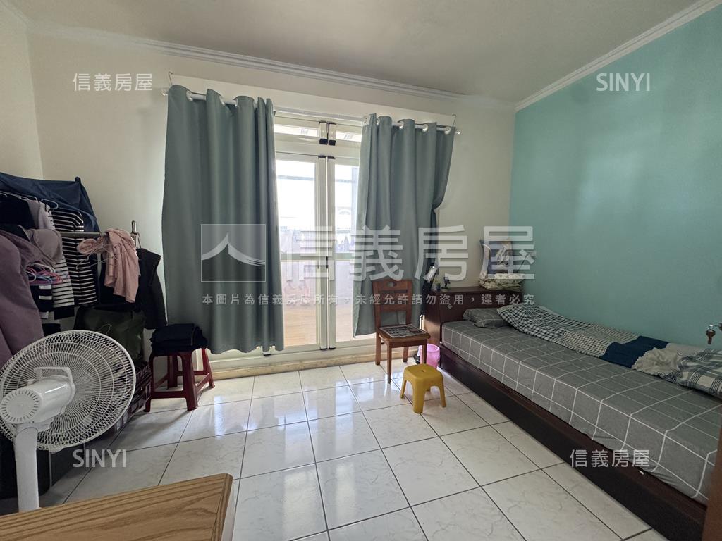 龍潭山水優美透天房屋室內格局與周邊環境