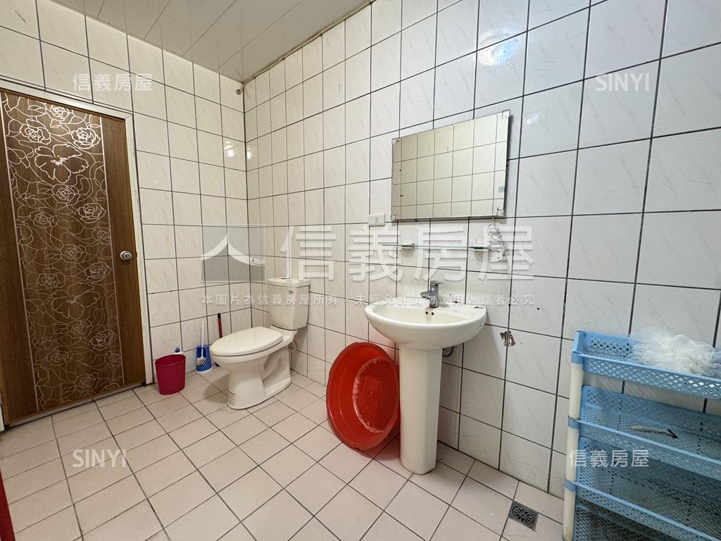 龍潭山水優美透天房屋室內格局與周邊環境