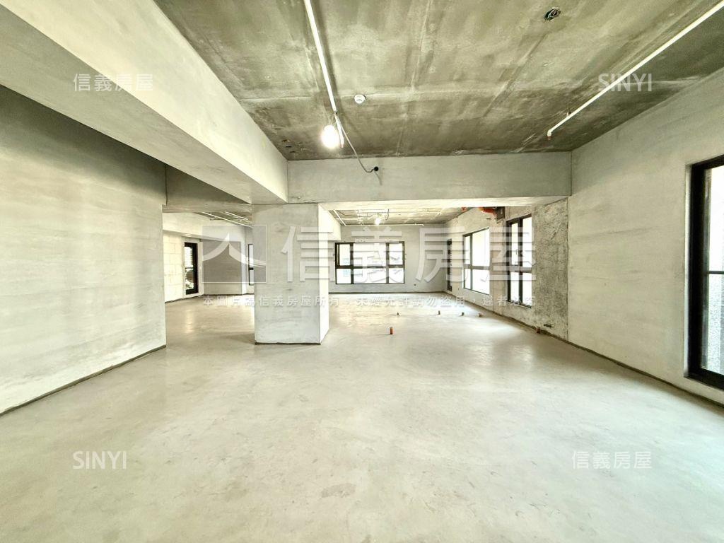 【學府天境】國王城堡房屋室內格局與周邊環境