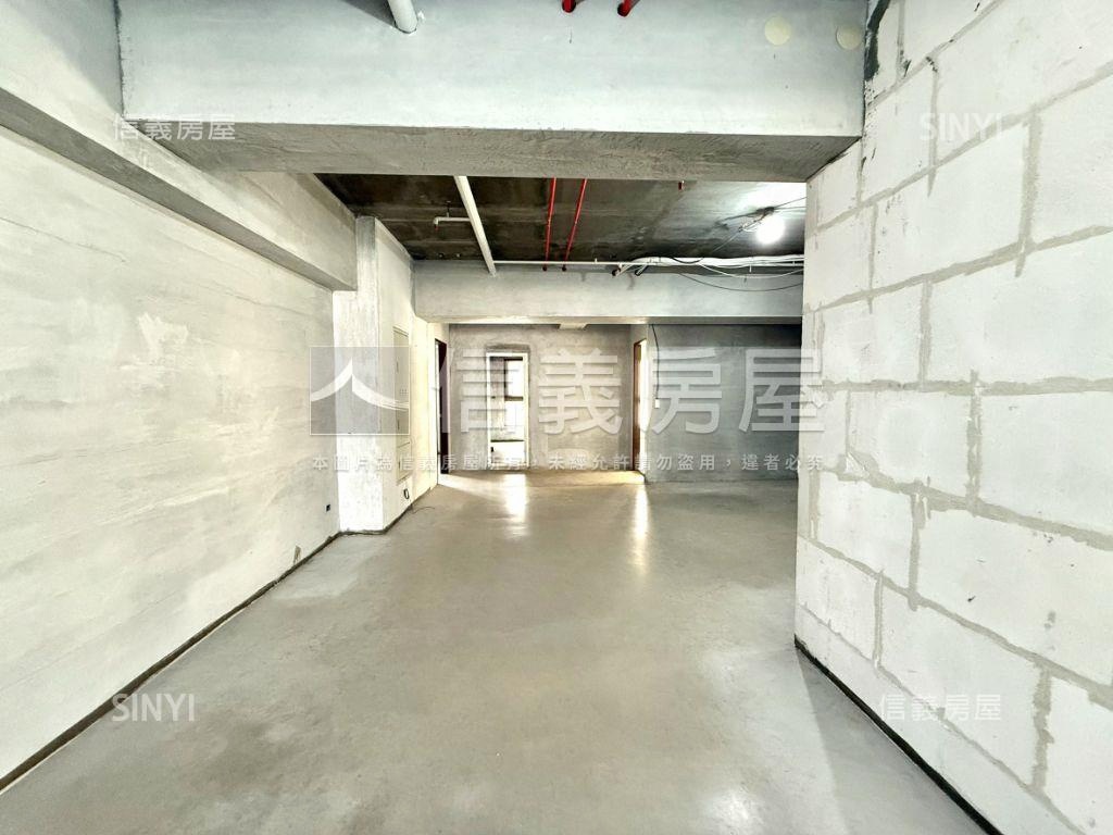 【學府天境】國王城堡房屋室內格局與周邊環境