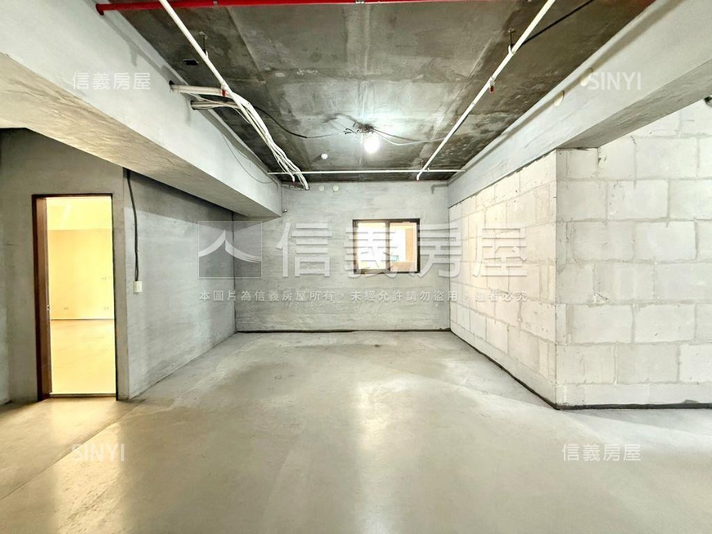 【學府天境】國王城堡房屋室內格局與周邊環境