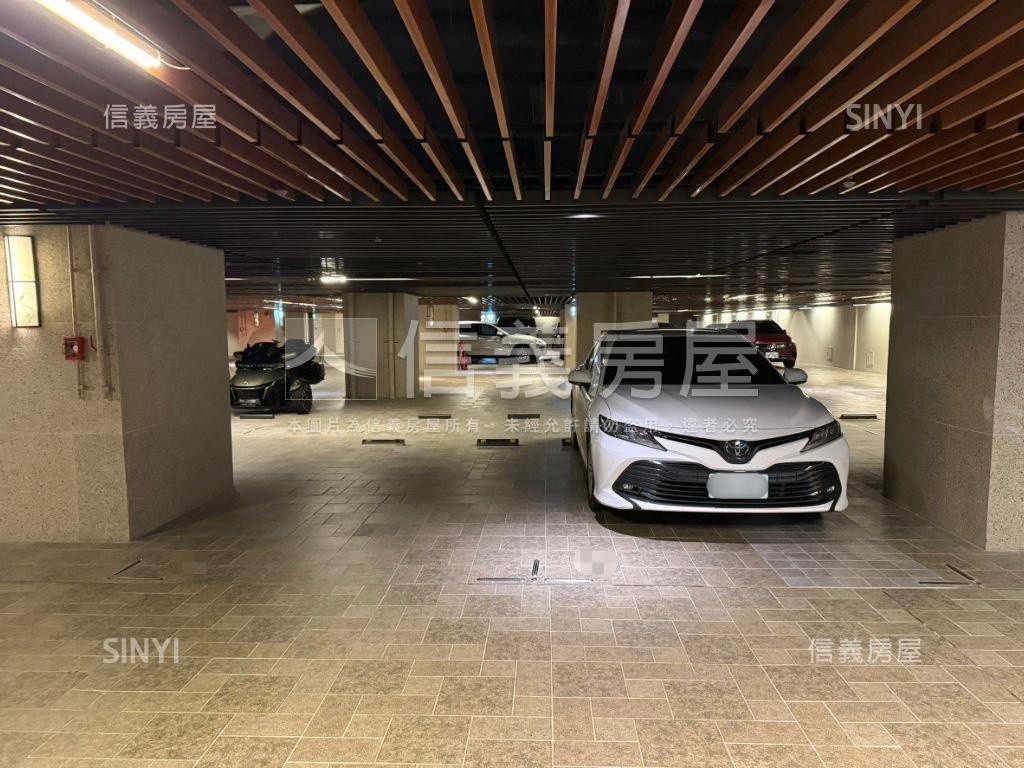 【學府天境】國王城堡房屋室內格局與周邊環境