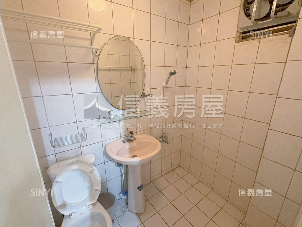 北區２樓大空間採光三房房屋室內格局與周邊環境
