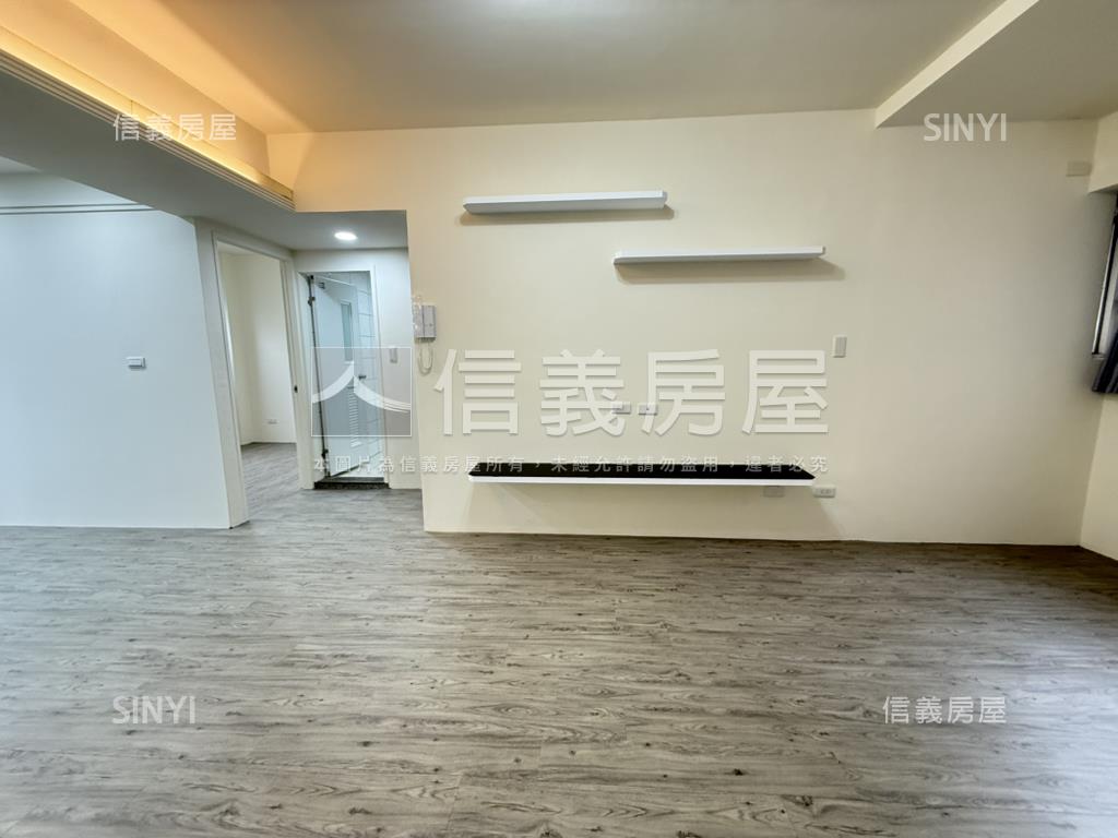 公園家。兩房平移車位房屋室內格局與周邊環境