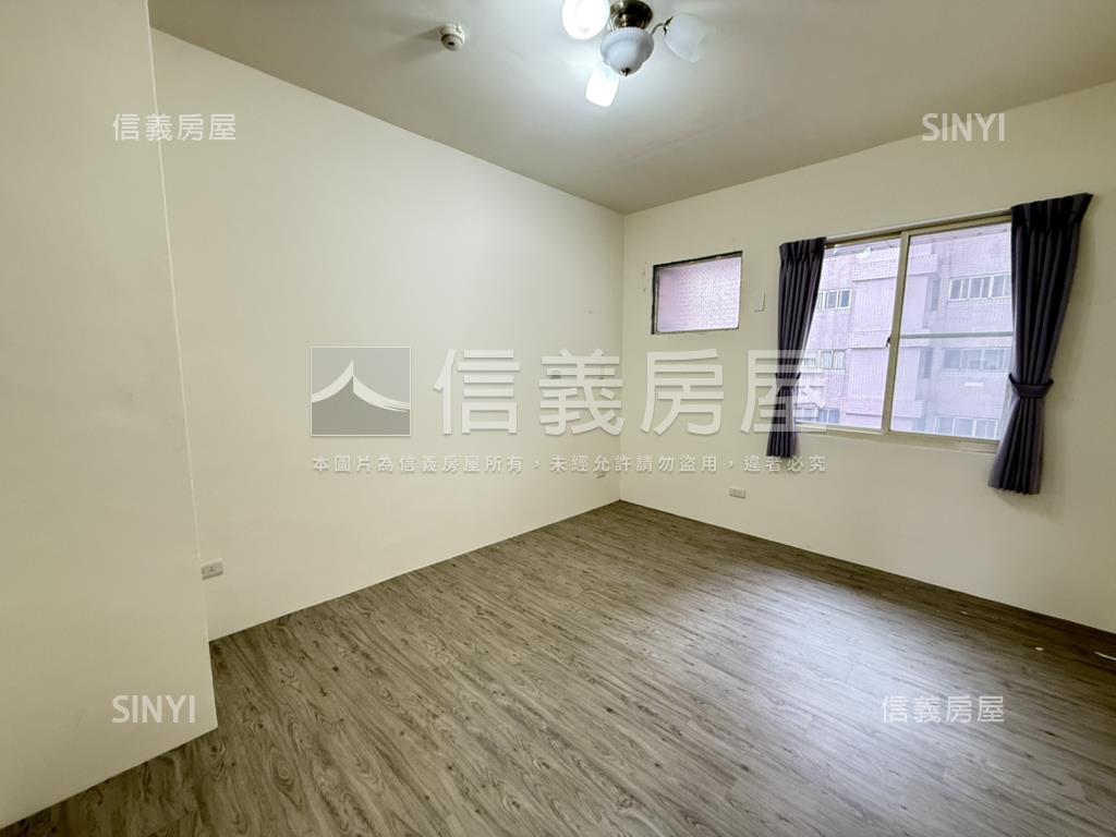 公園家。兩房平移車位房屋室內格局與周邊環境