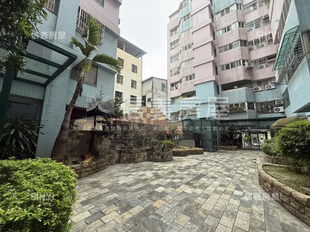 公園家。兩房平移車位房屋室內格局與周邊環境