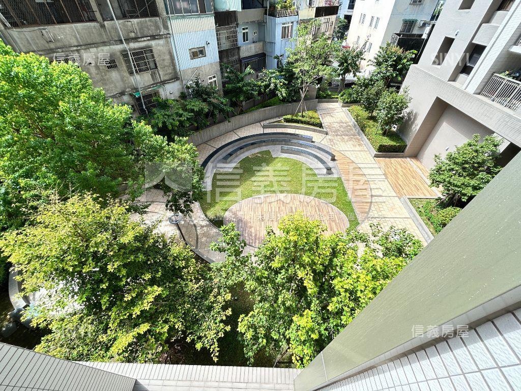 專任君大院裝潢三房平車房屋室內格局與周邊環境