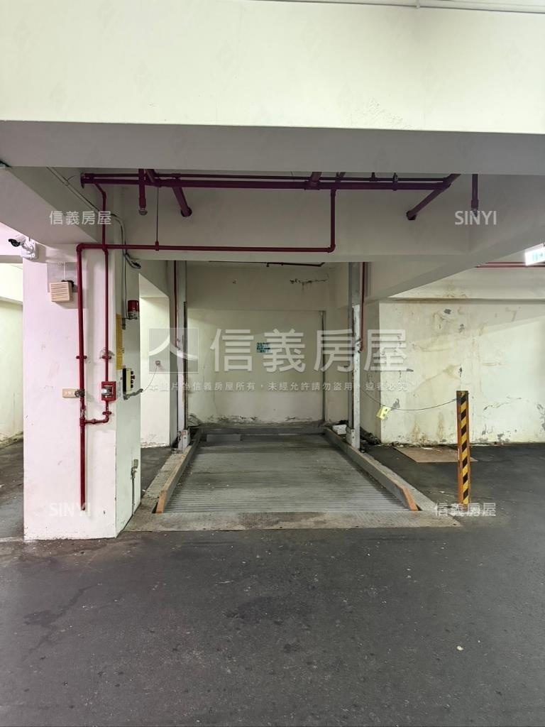 延平北民生西升降機械車位房屋室內格局與周邊環境