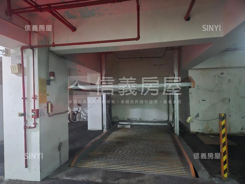 延平北民生西升降機械車位房屋室內格局與周邊環境
