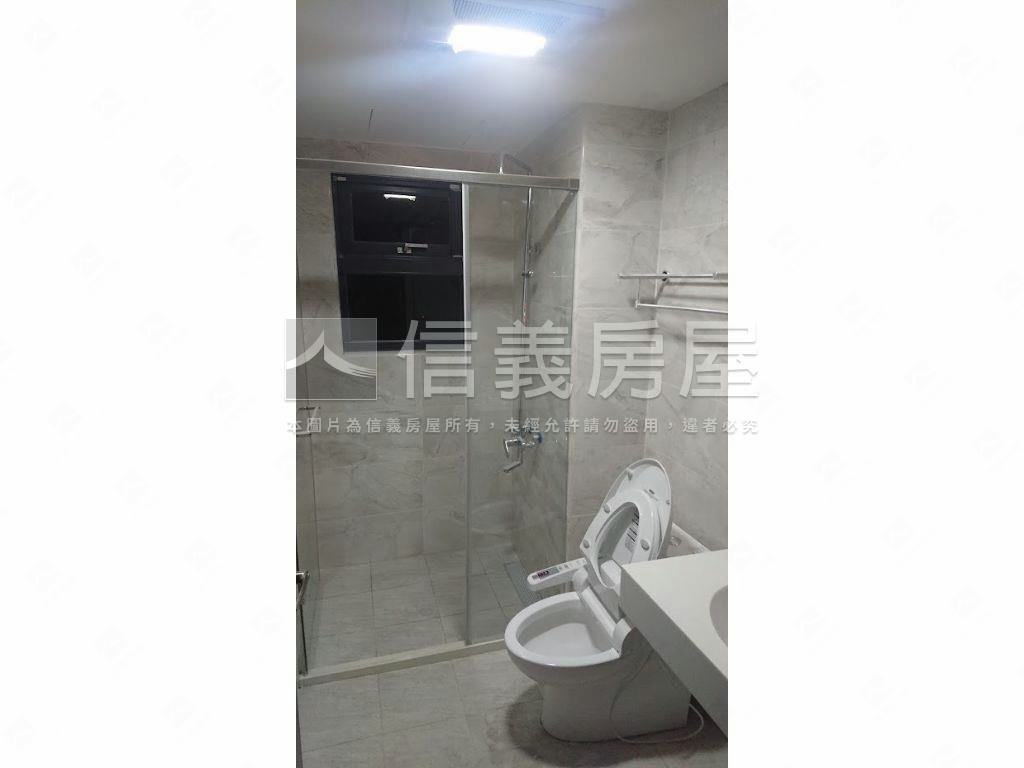 世紀城美兩房房屋室內格局與周邊環境