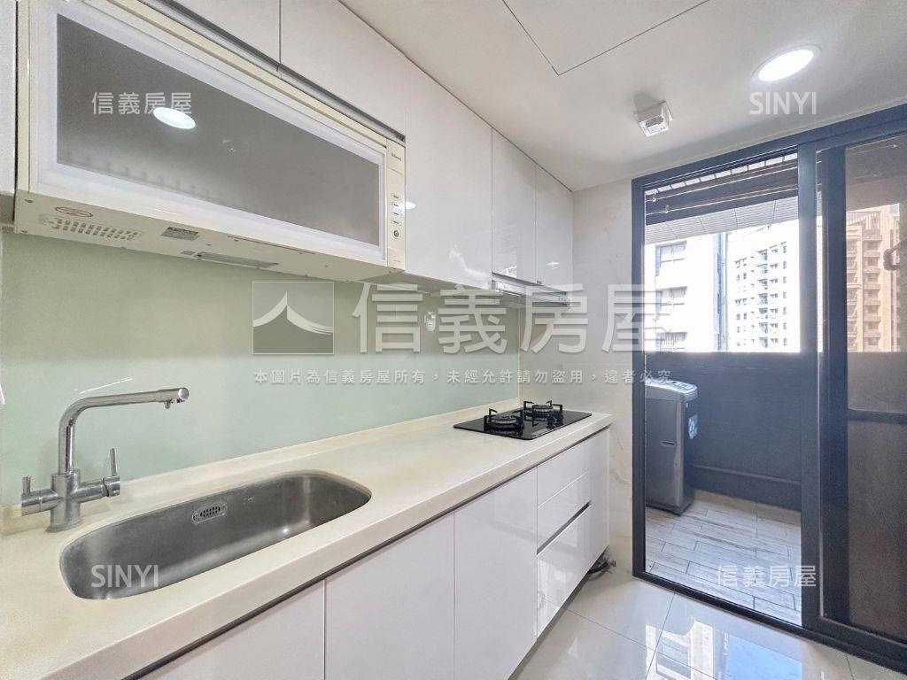 世紀城美兩房房屋室內格局與周邊環境