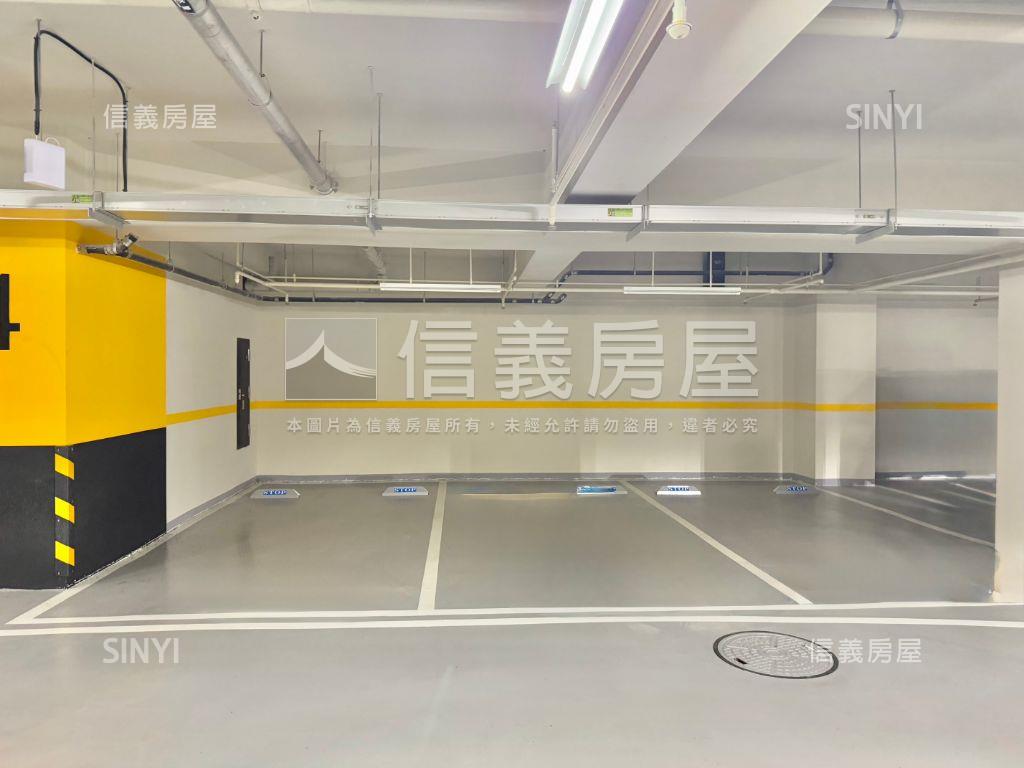 德鑫一璟兒童公園捷運夯宅房屋室內格局與周邊環境