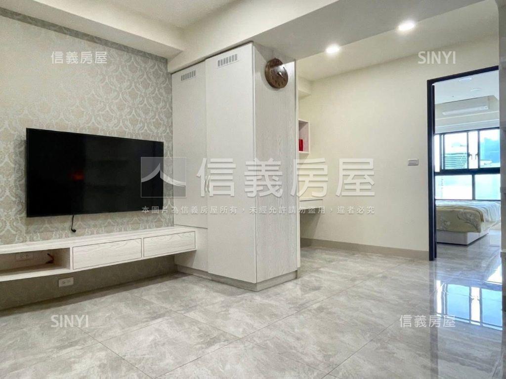 ＩＤＯ高樓採光兩房車位房屋室內格局與周邊環境