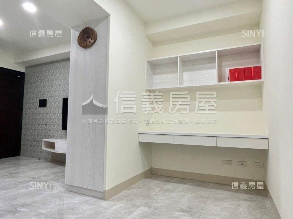 ＩＤＯ高樓採光兩房車位房屋室內格局與周邊環境