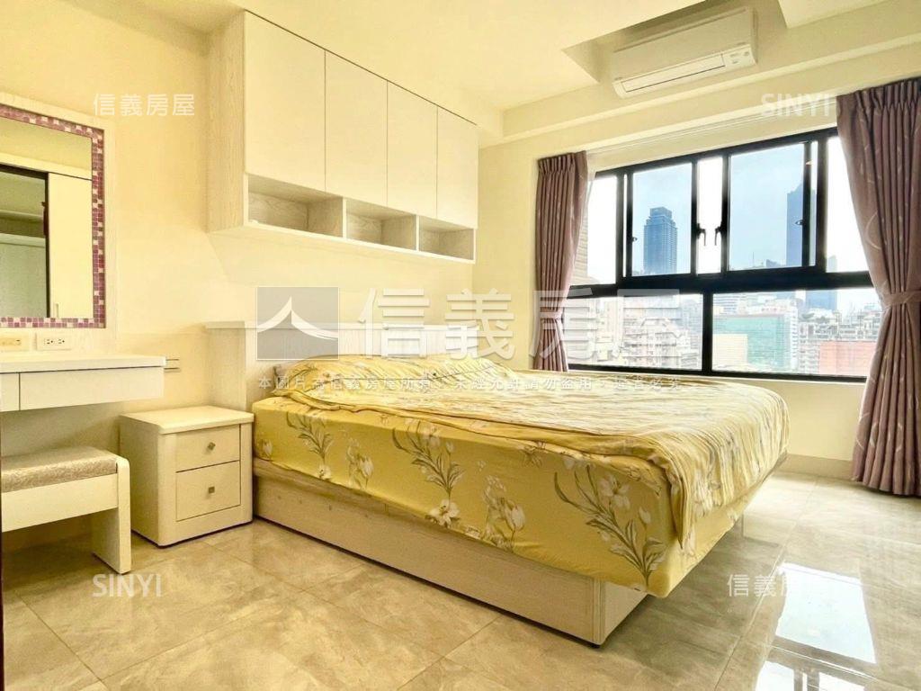 ＩＤＯ高樓採光兩房車位房屋室內格局與周邊環境