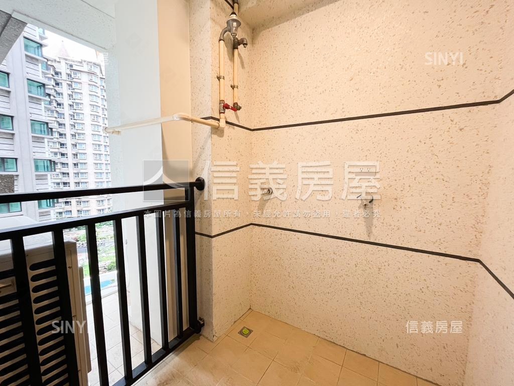 銀河．稀有朝南房屋室內格局與周邊環境