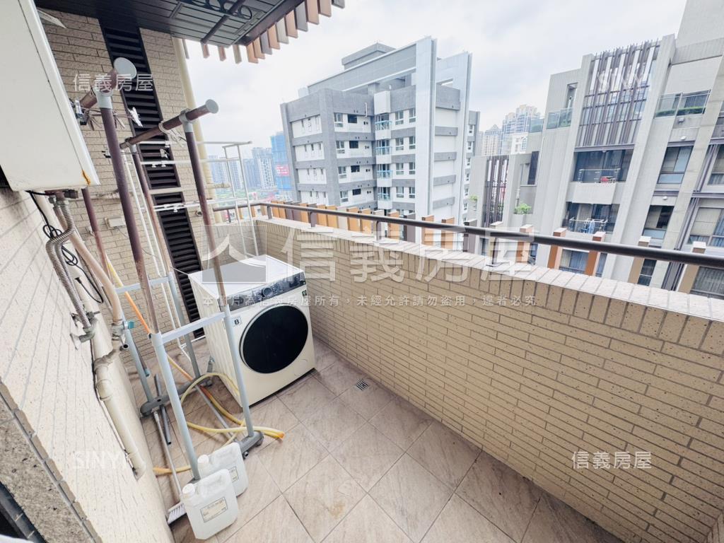 宏璟高樓大兩房車位房屋室內格局與周邊環境