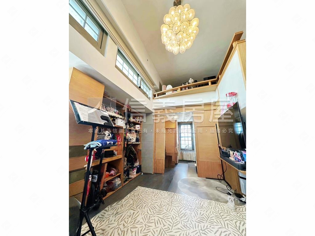 你要的附中邊間景觀時尚宅房屋室內格局與周邊環境