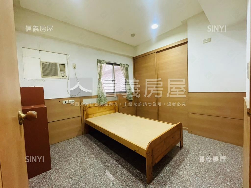 松鶴名門電梯四房房屋室內格局與周邊環境