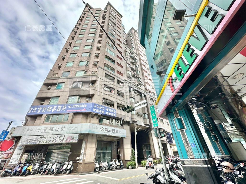 松鶴名門電梯四房房屋室內格局與周邊環境