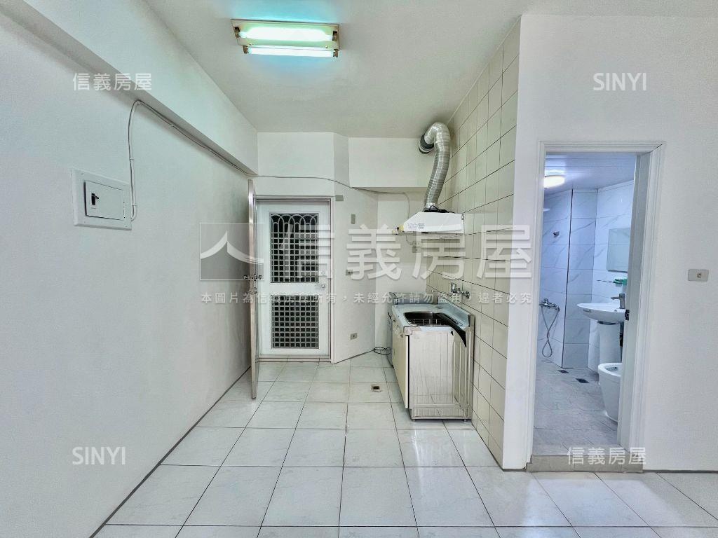 中西區精美寧靜套房房屋室內格局與周邊環境