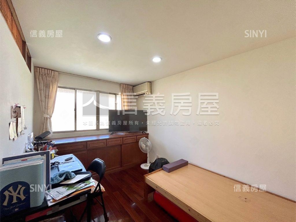 觀日大地首購換屋皆宜房屋室內格局與周邊環境