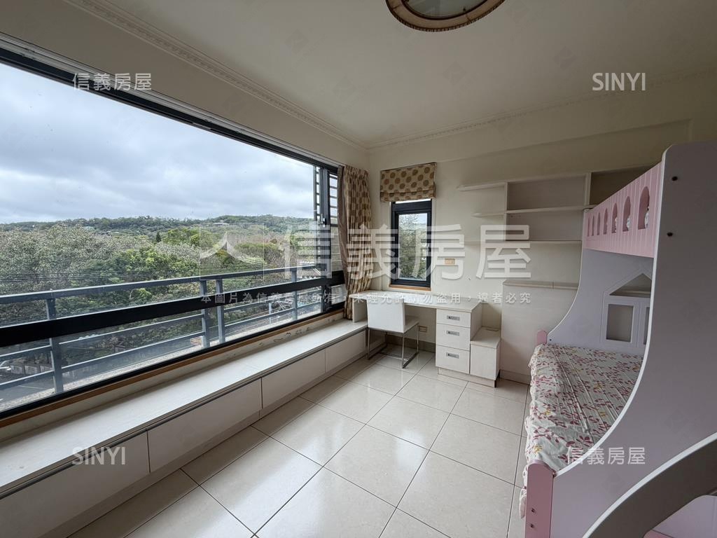 明湖樹海邊間別墅房屋室內格局與周邊環境