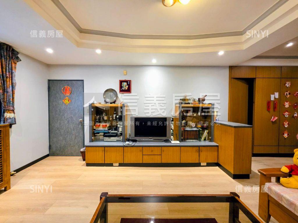 格局方正三房美寓房屋室內格局與周邊環境
