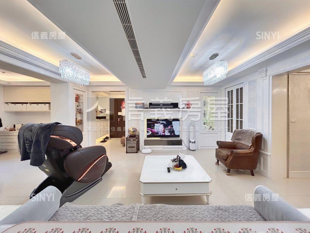 新北郡精美三房車房屋室內格局與周邊環境