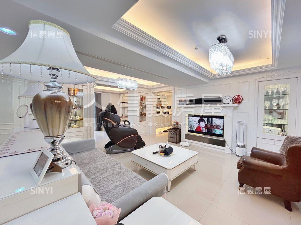 新北郡精美三房車房屋室內格局與周邊環境