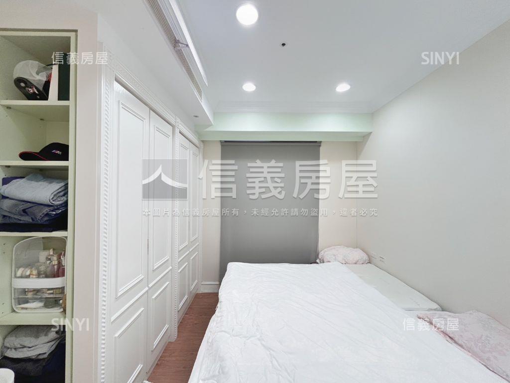 新北郡精美三房車房屋室內格局與周邊環境