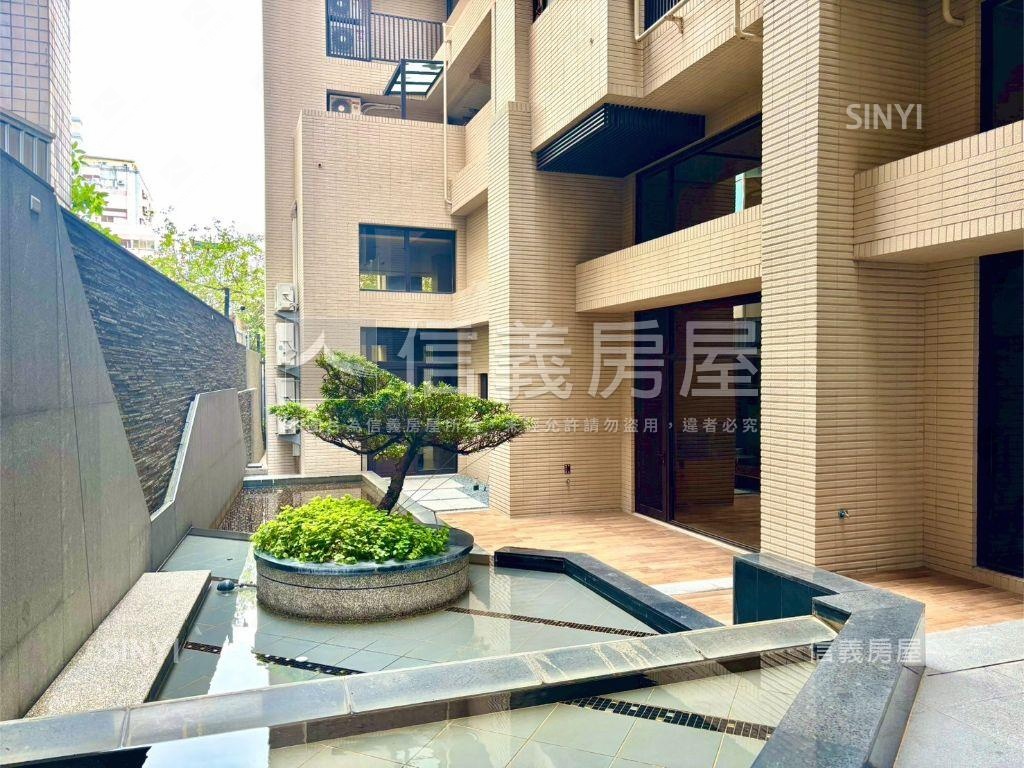 興大三房平車先看這間房屋室內格局與周邊環境