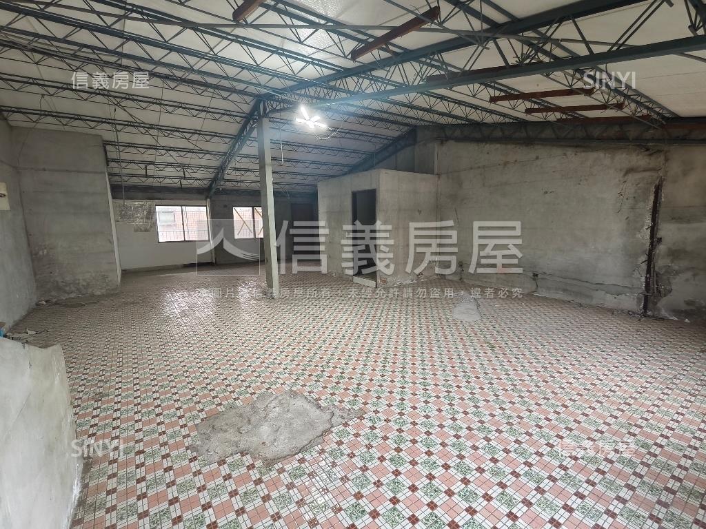 近捷運公園三房大空間房屋室內格局與周邊環境