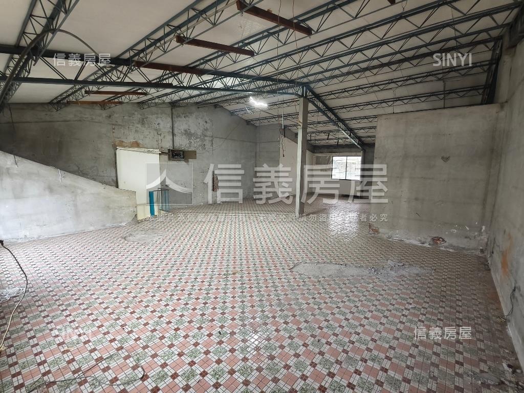 近捷運公園三房大空間房屋室內格局與周邊環境