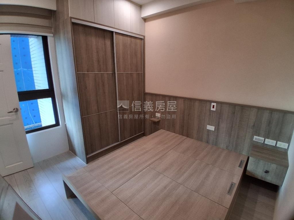 興之居兩房車位房屋室內格局與周邊環境