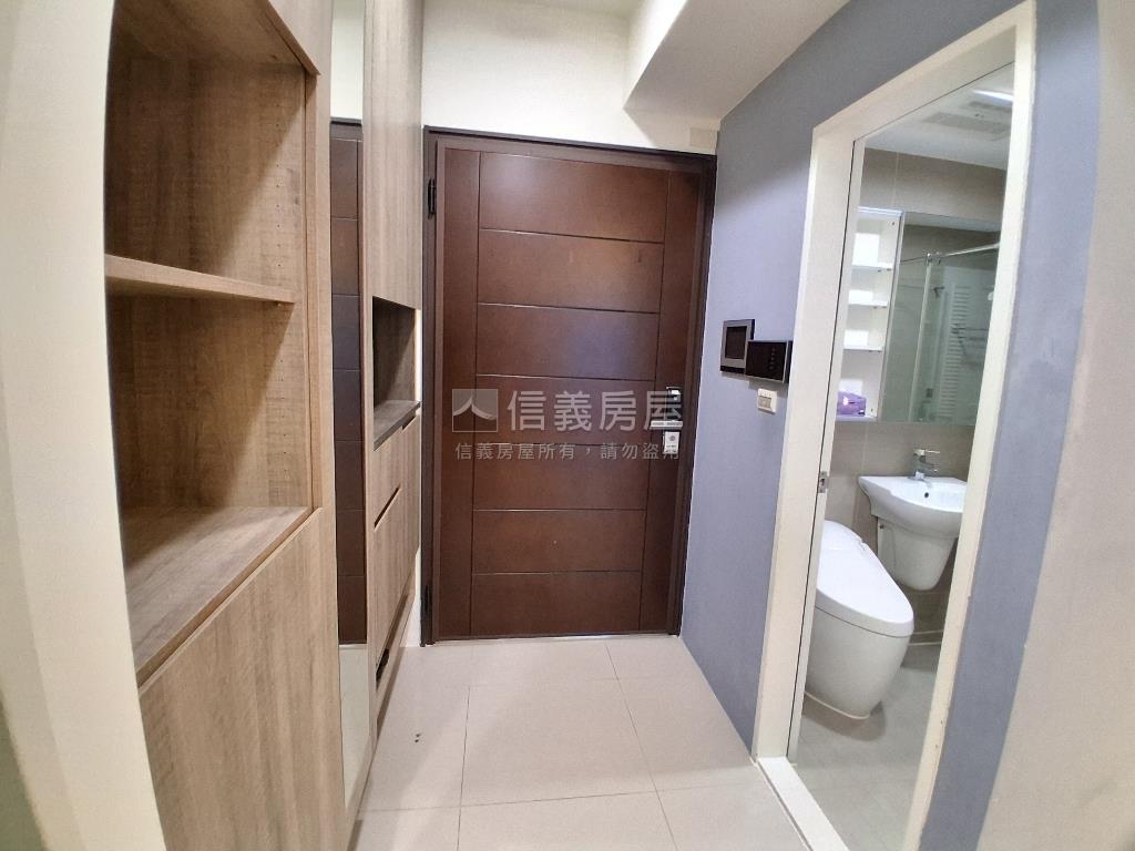 興之居兩房車位房屋室內格局與周邊環境