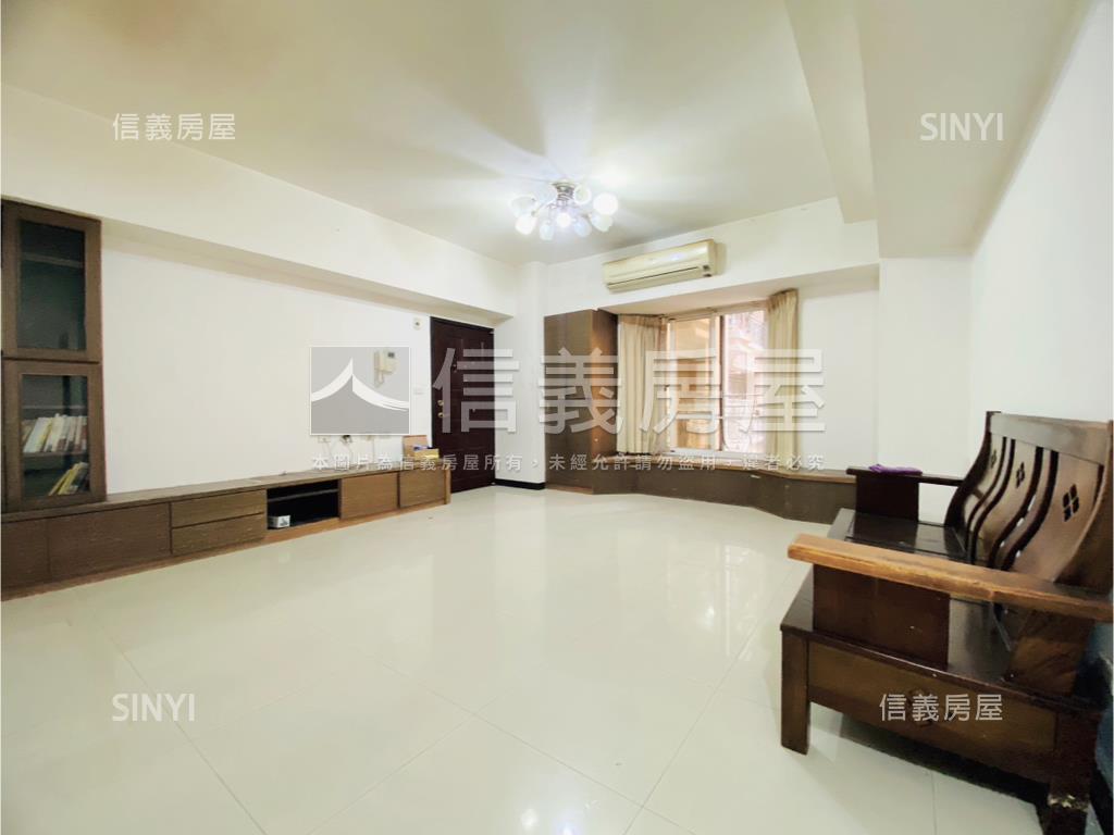 羅浮花園皇者降臨雙車位房屋室內格局與周邊環境