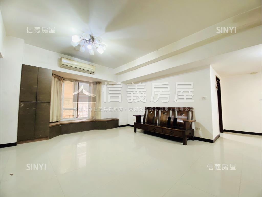 羅浮花園皇者降臨雙車位房屋室內格局與周邊環境