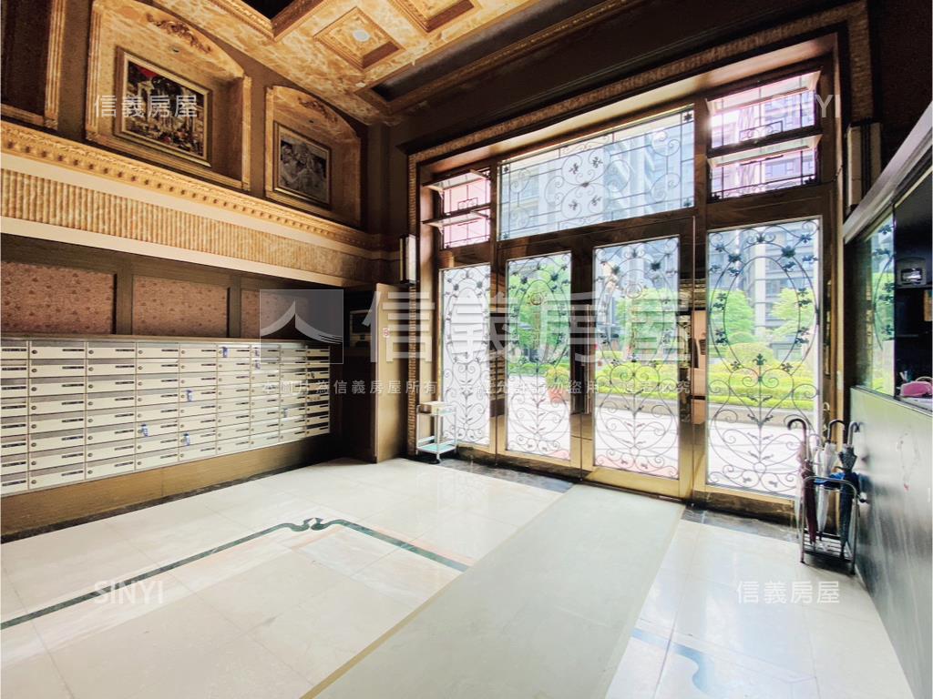 羅浮花園皇者降臨雙車位房屋室內格局與周邊環境