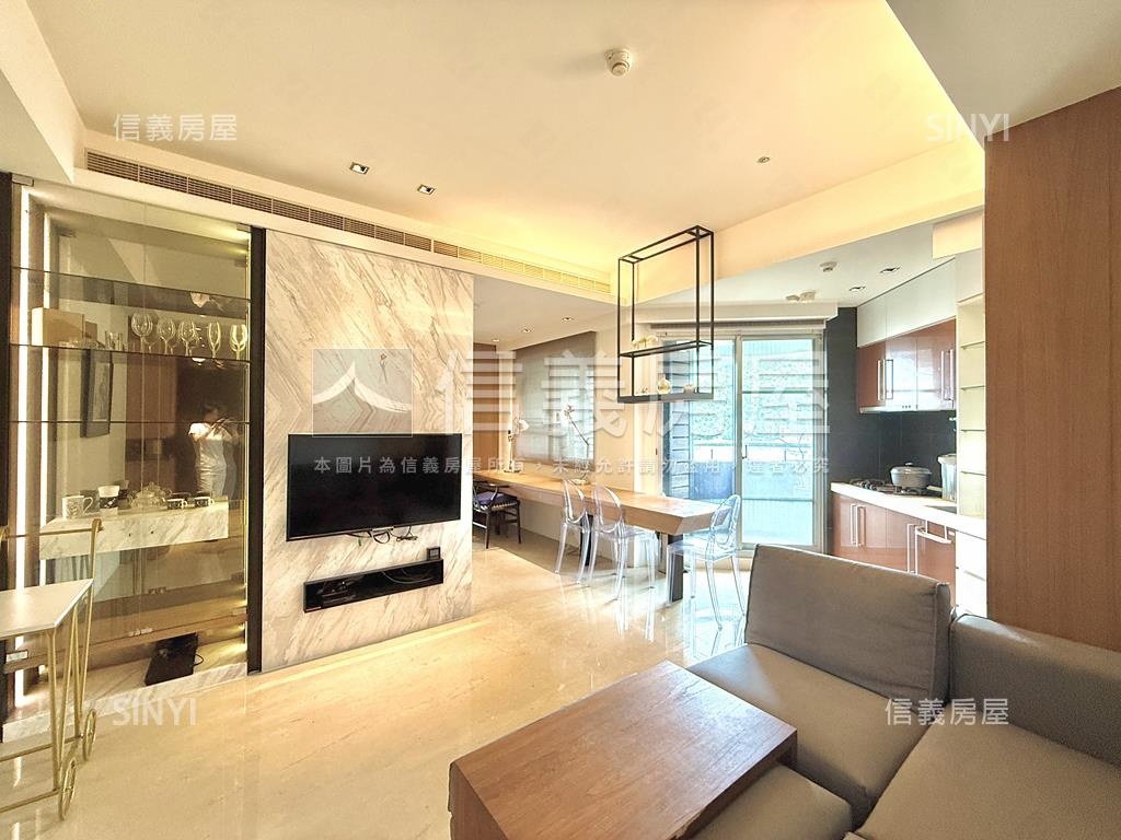 香榭面山景高樓質感裝潢房屋室內格局與周邊環境