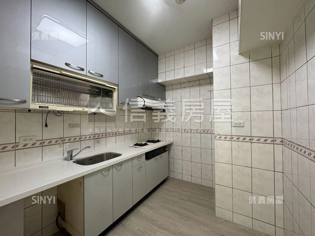 府中誠售精美三房房屋室內格局與周邊環境