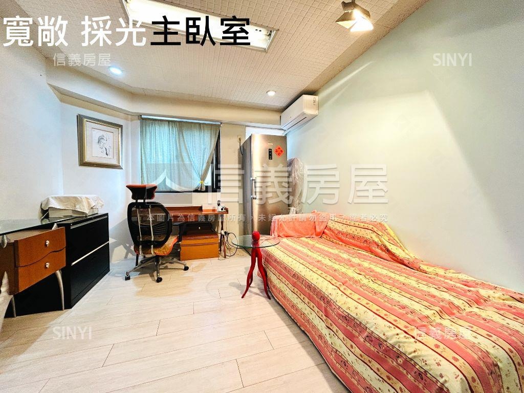 榮星花園電梯３房坡平車位房屋室內格局與周邊環境