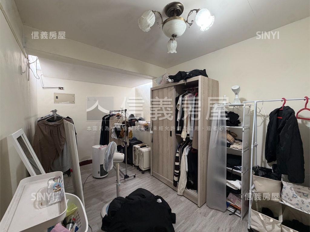 安泰美寓靜巷四房房屋室內格局與周邊環境