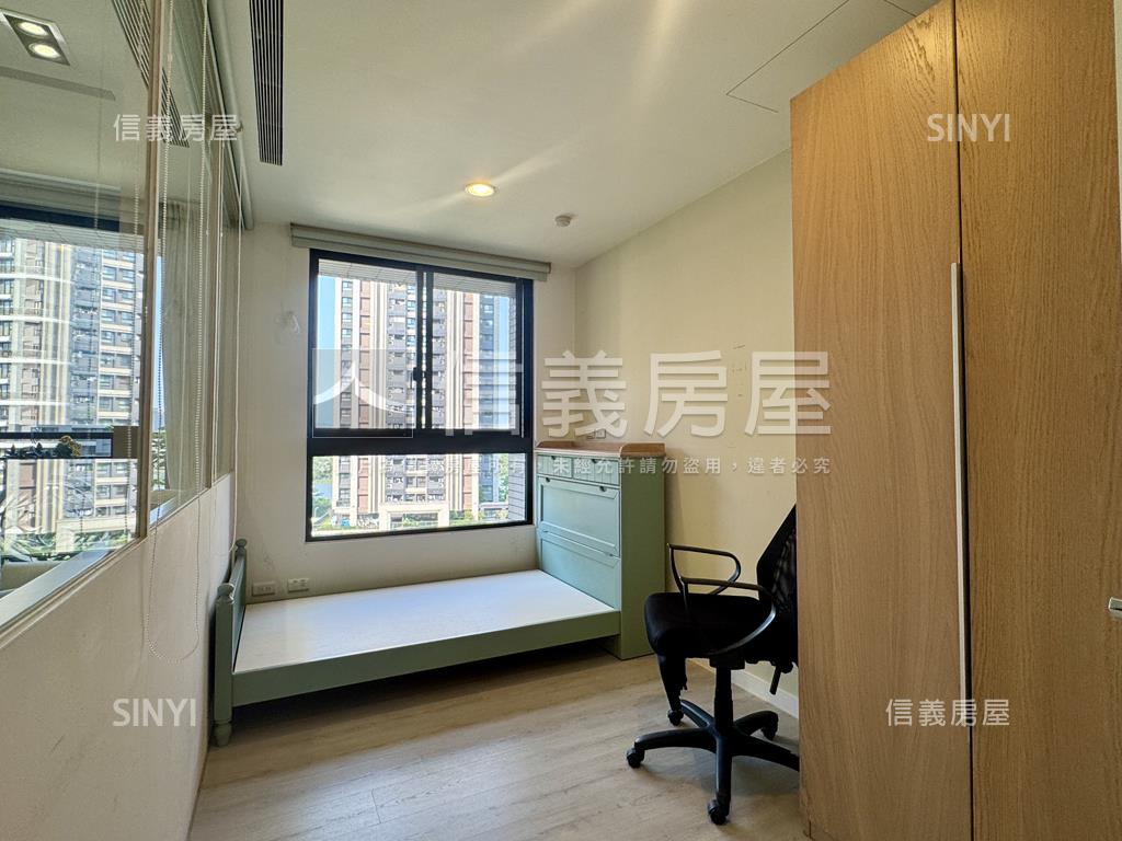 左岸鄉村風２房平面車位房屋室內格局與周邊環境